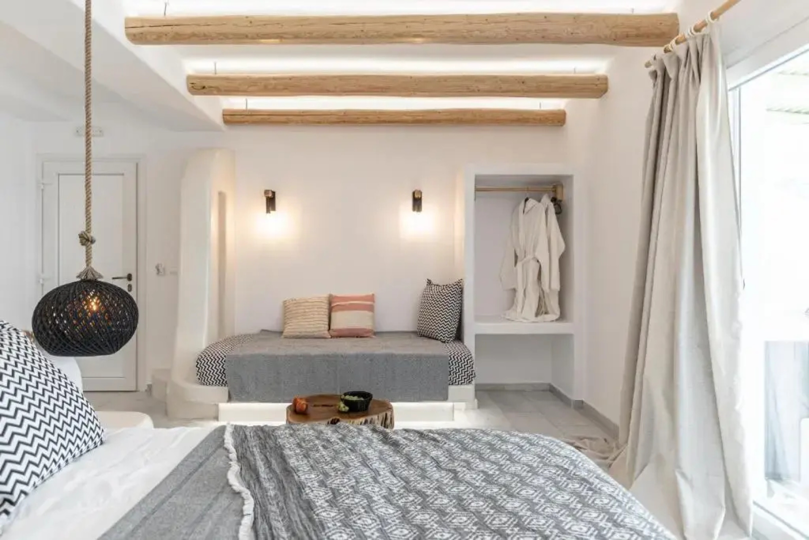 Fanis Hotel