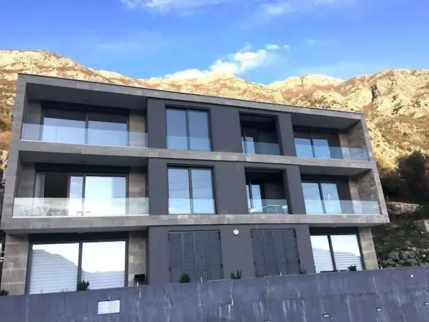 Peaceful flat with pool & great view in Risan! - View 9