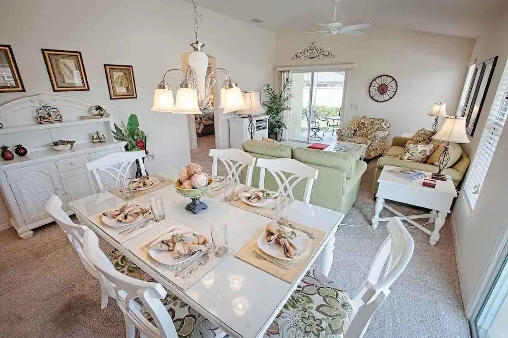 Amberly Court Home 3 Bedroom by The VIR Group