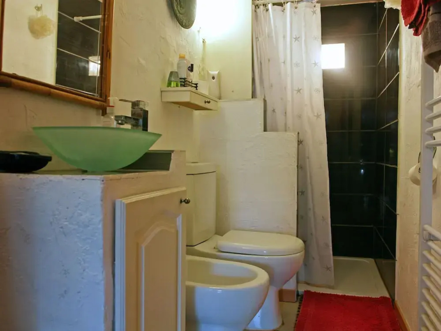 Rustic Cottage in Vilacolum With Swimming Pool