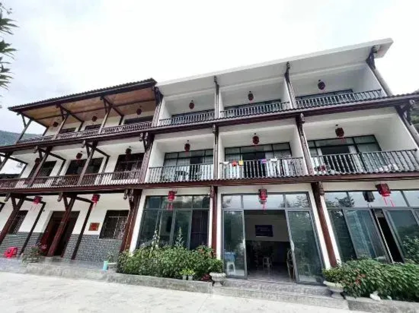 Hongguoguo Farm Stay