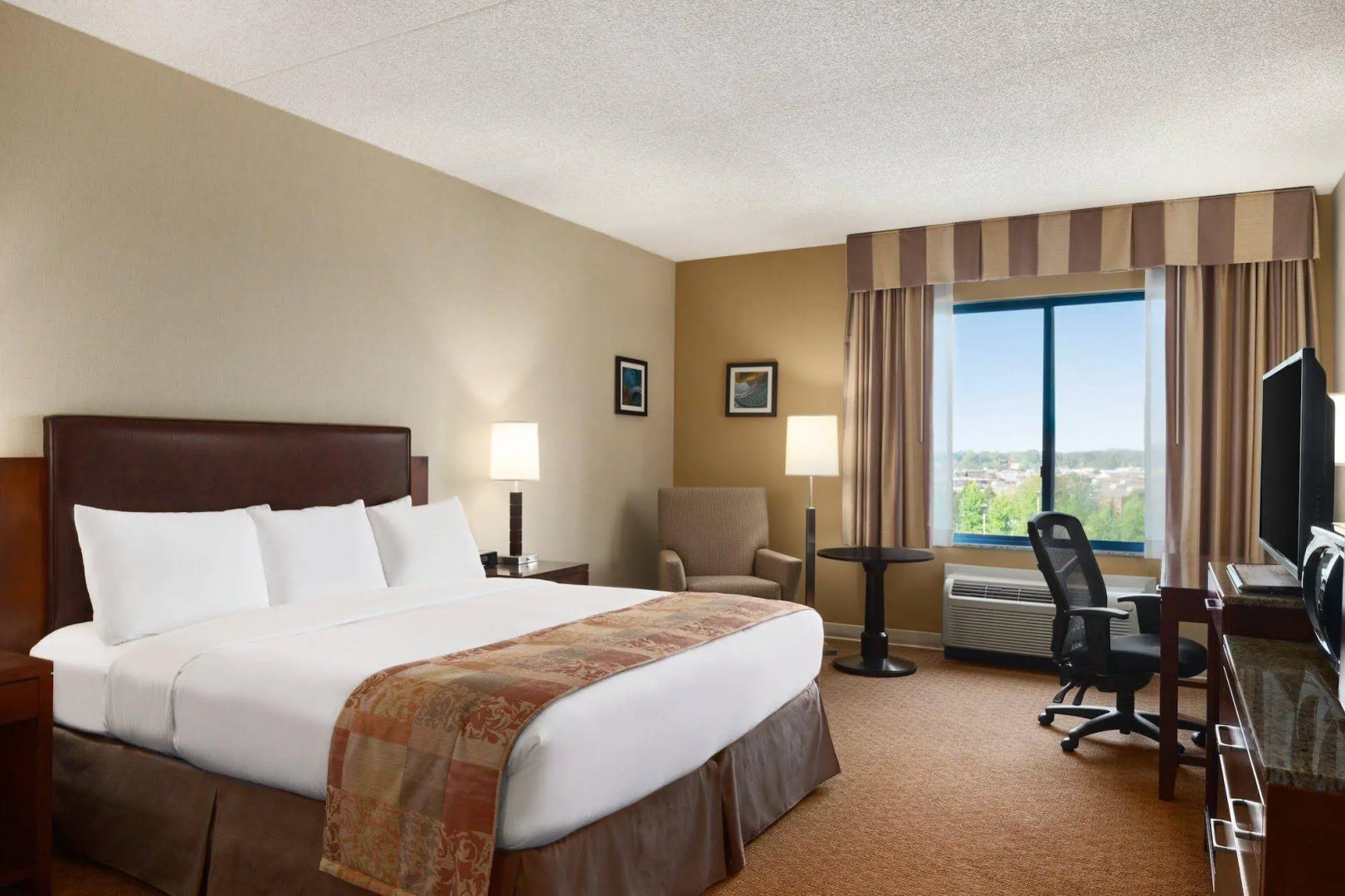 Delta Hotels by Marriott Toledo