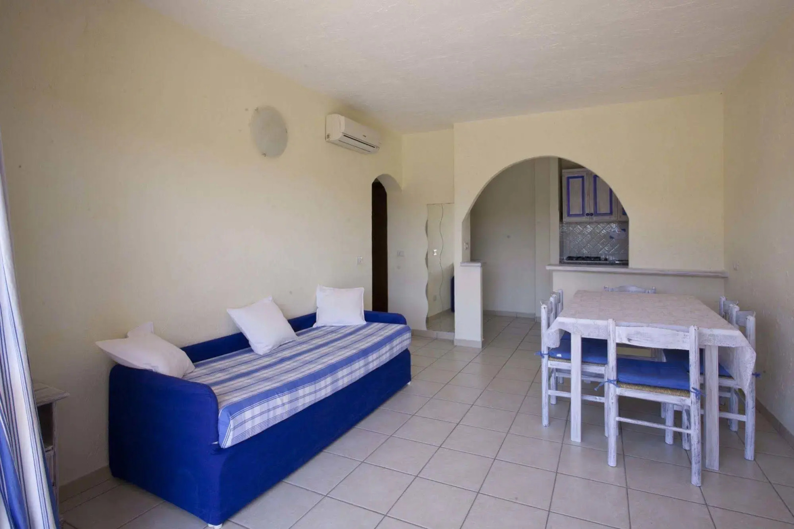 Baia de Bahas Residence