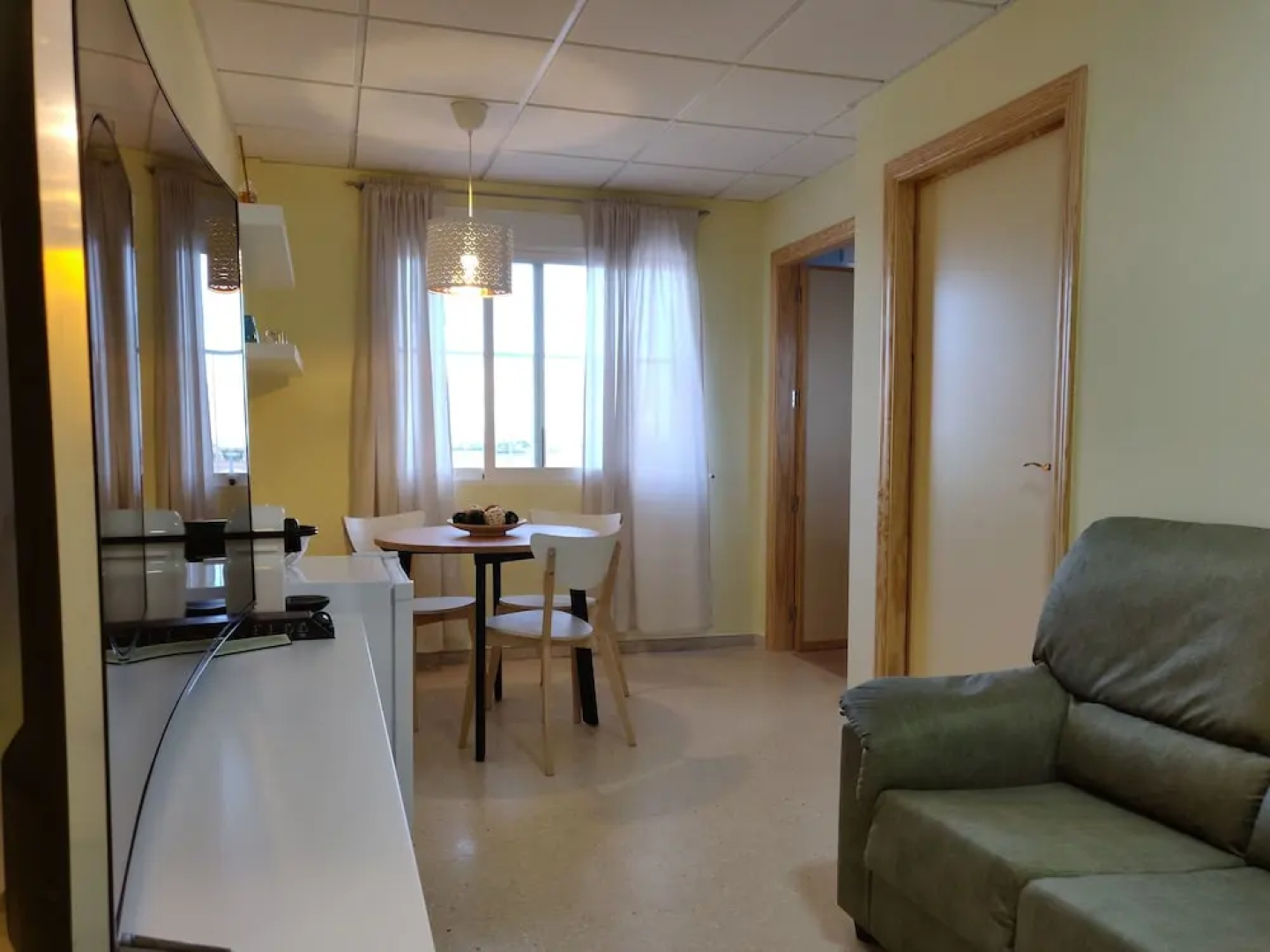 Residencia las Claras Del Mar Menor - Hostel