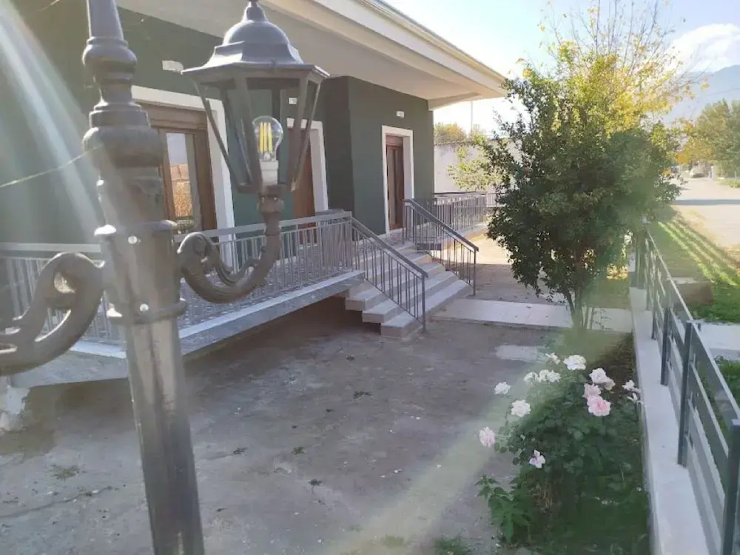 Chistine s Country Cottage