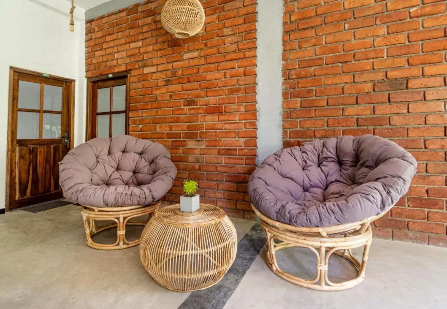 Chandima Beach Waver