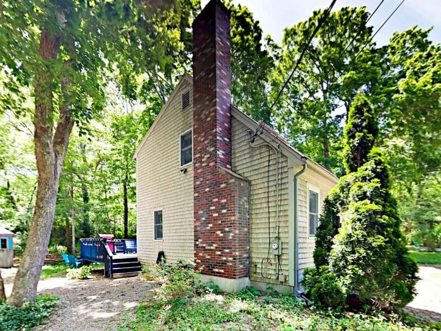 75 Lake St Home 3 Bedrooms 2 Bathrooms Home