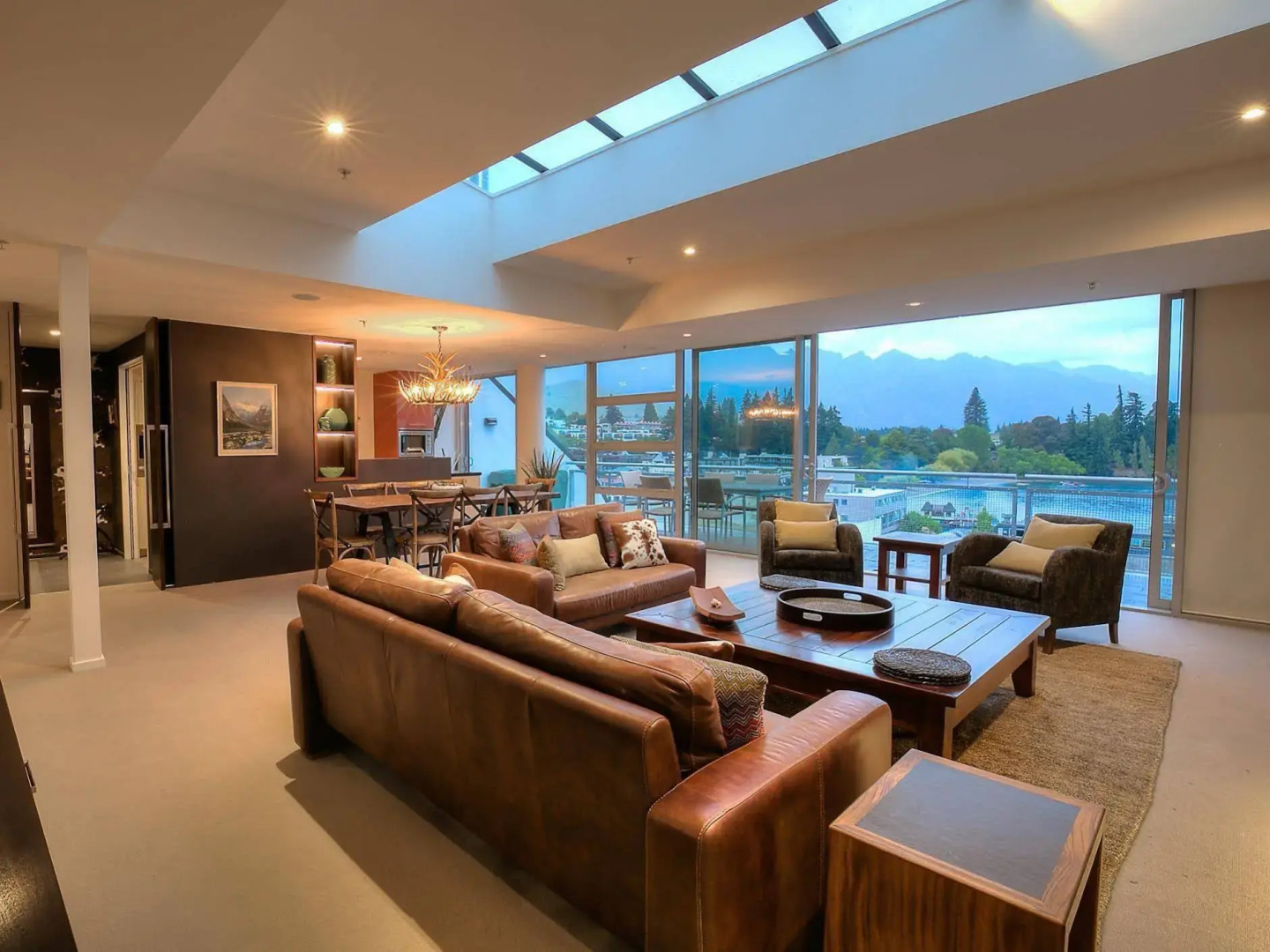 Shotover Penthouse & Spa by Staysouth