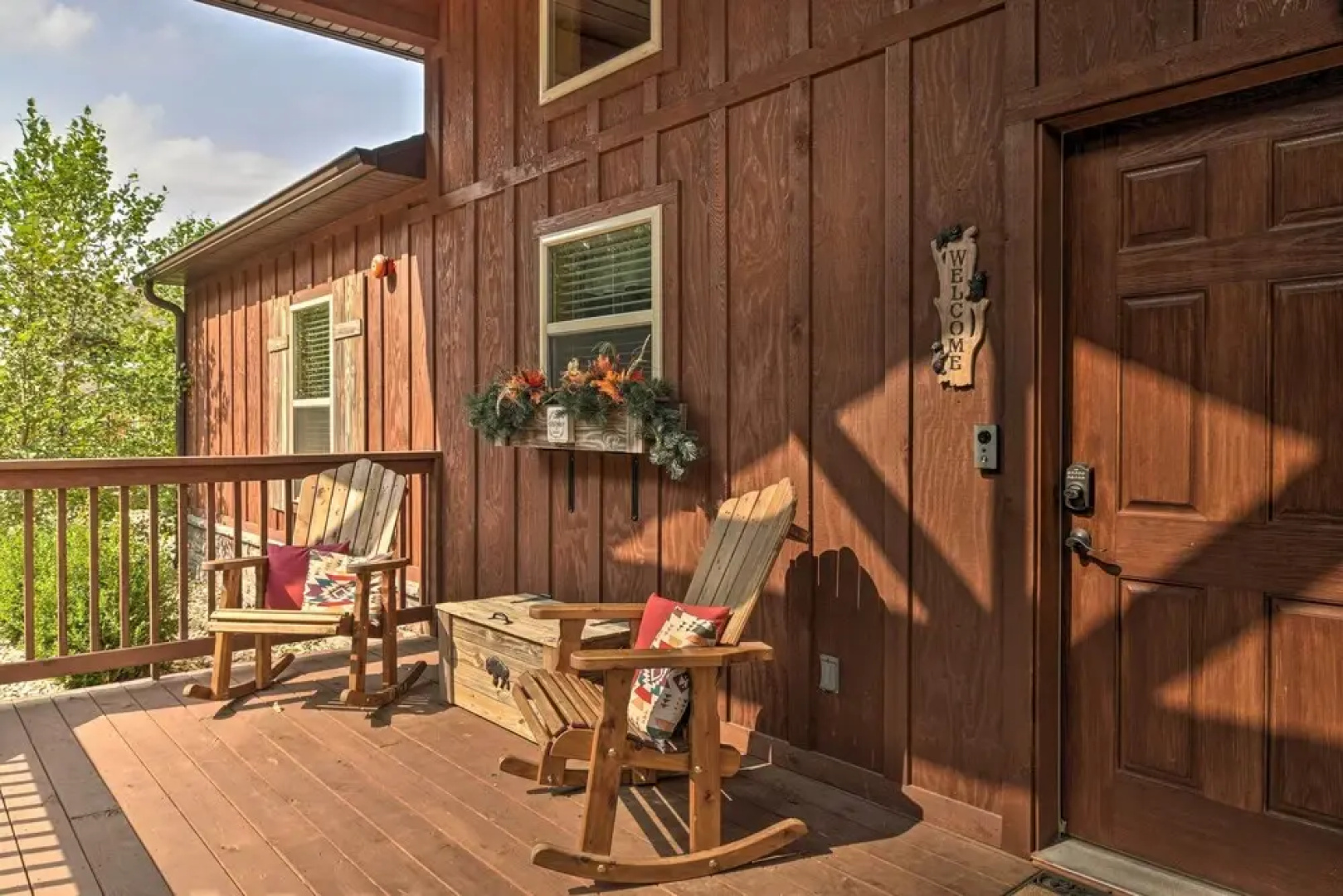 Branson West Cabin w/ Pool Access & Golfing