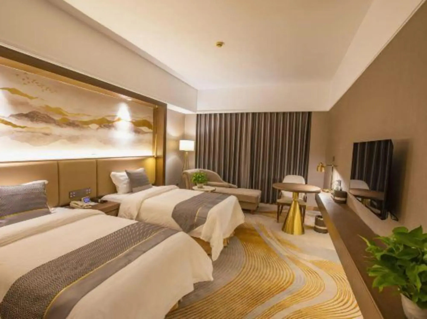 Tiancheng International Hotel (Xiantao Mian Street Branch)