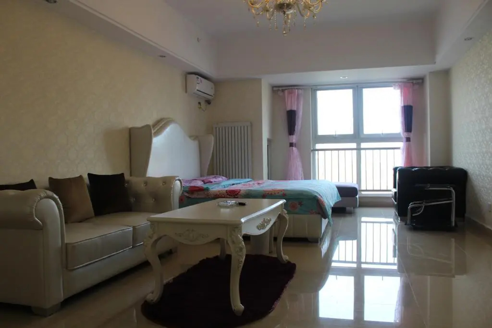 Chifeng Youth Hostel Wanda Plaza Branch
