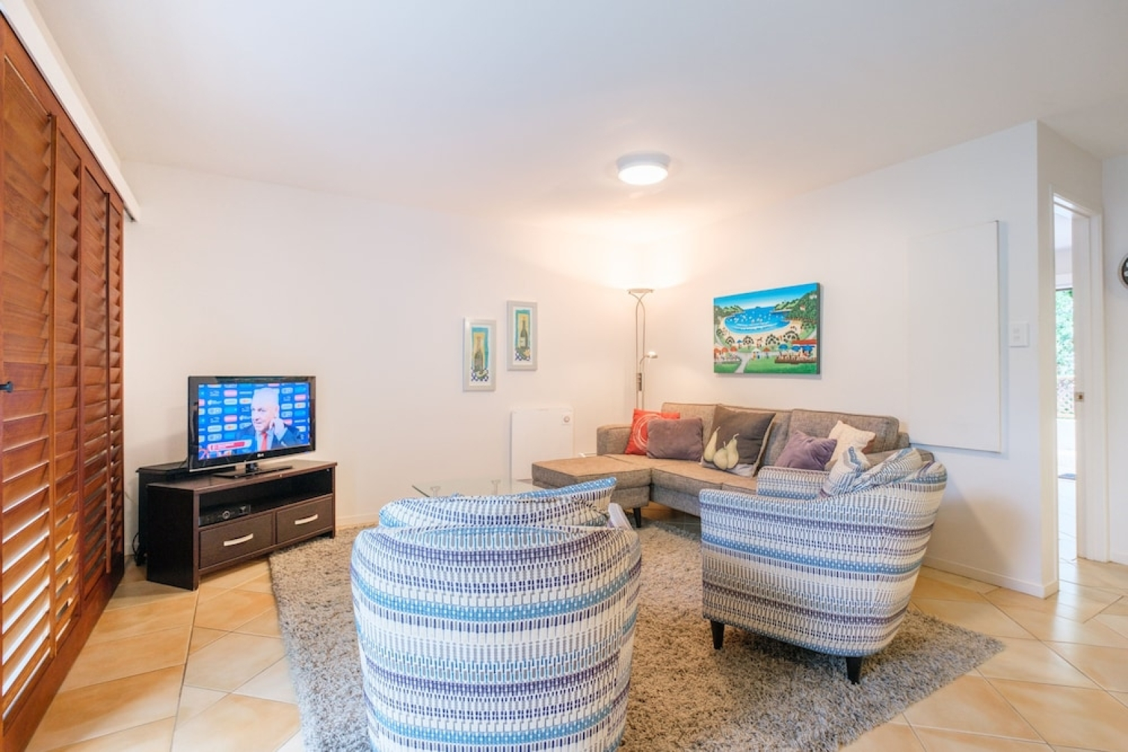 Onetangi Beach Apartment 7