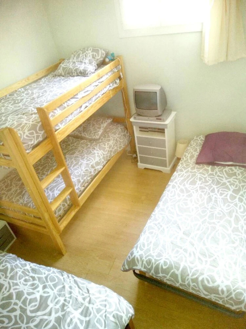 House With 3 Bedrooms in Mortagne-sur-gironde, With Enclosed Garden -