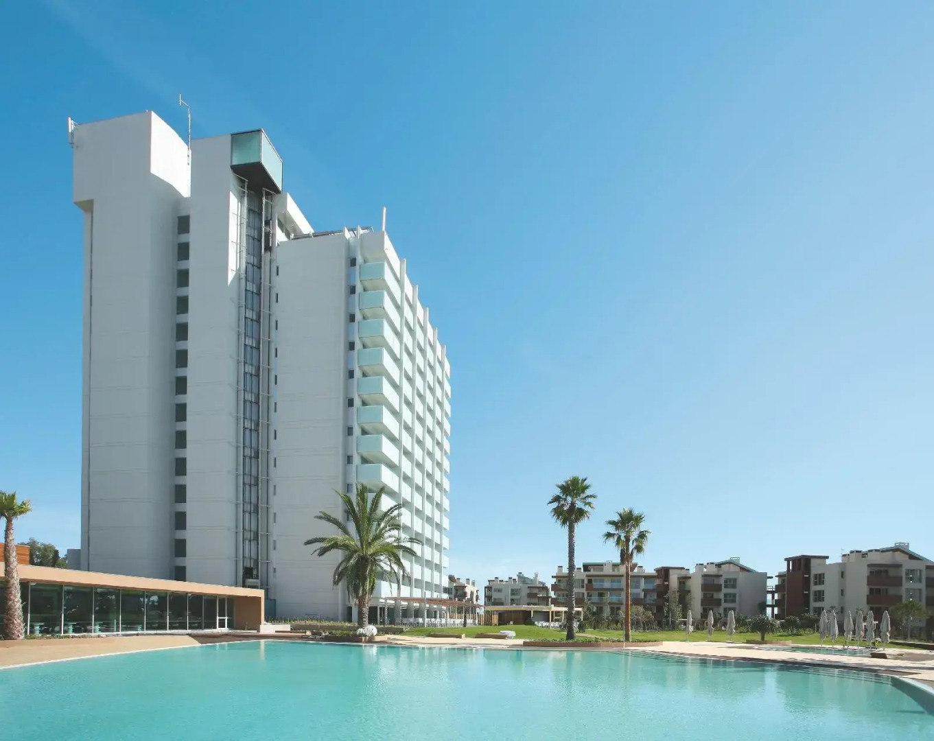 Aqualuz Troia Mar & Rio Hotel & Apartments