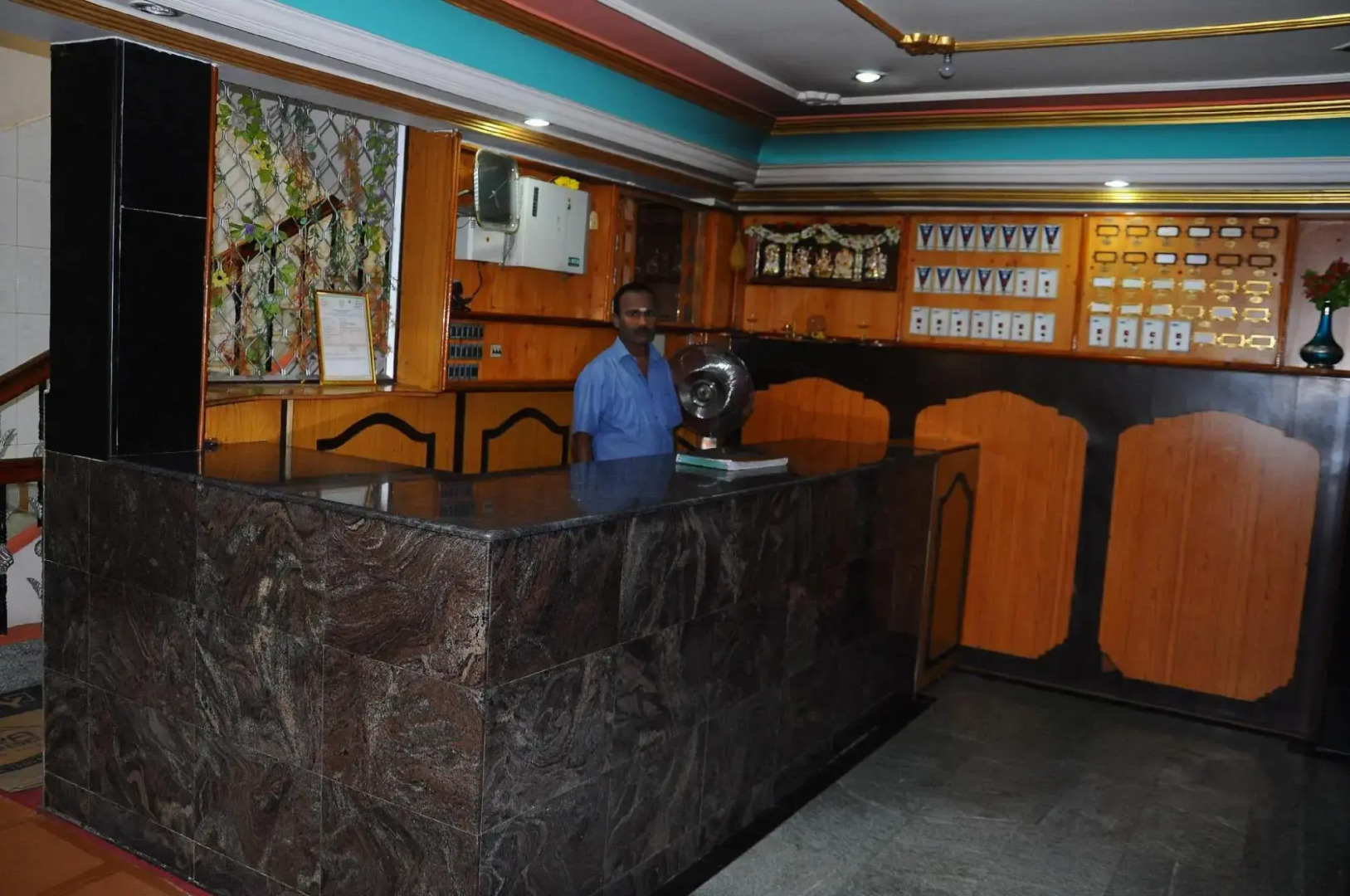 Sri Vijaya Residency A/C