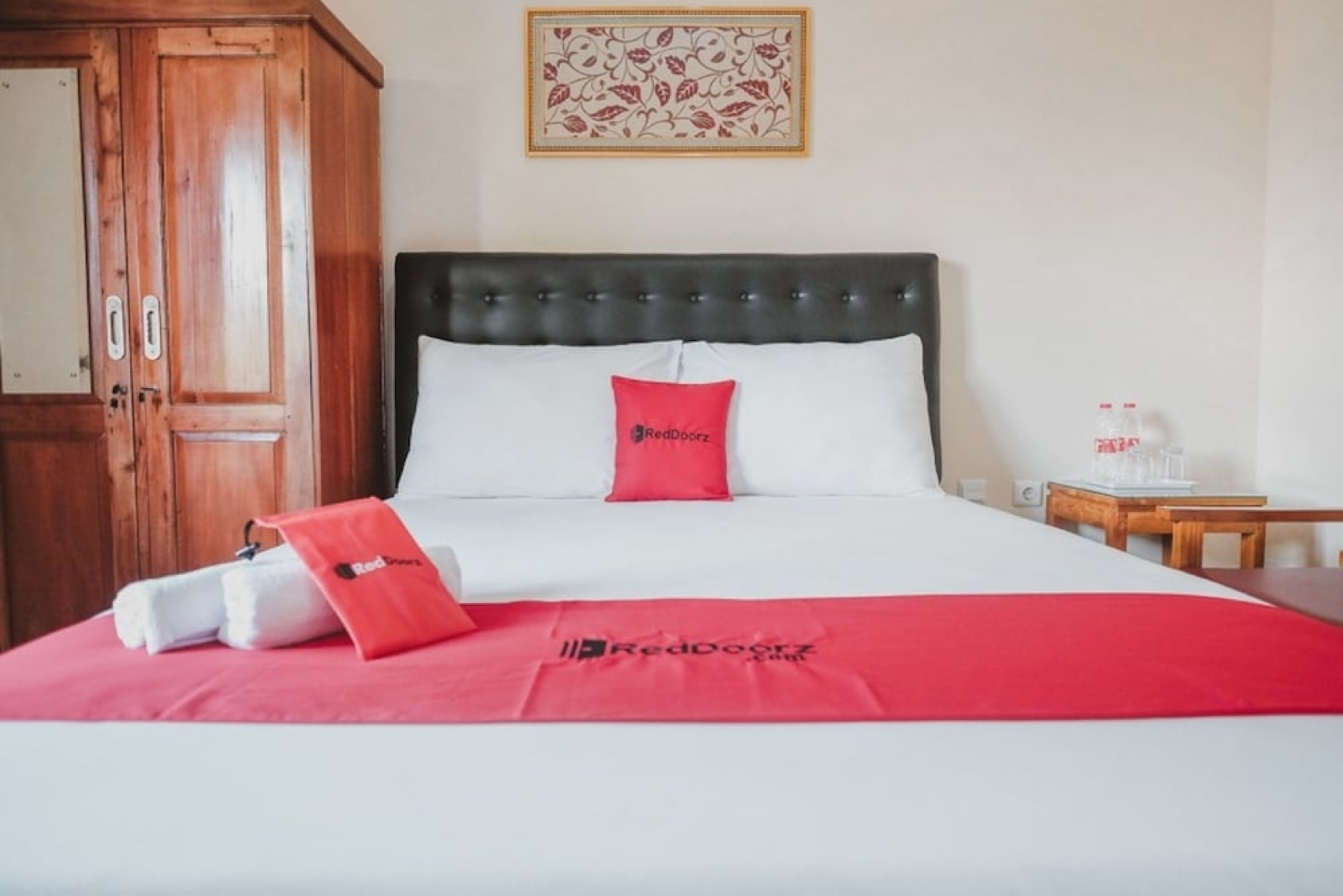 RedDoorz near Ambarukmo Yogyakarta