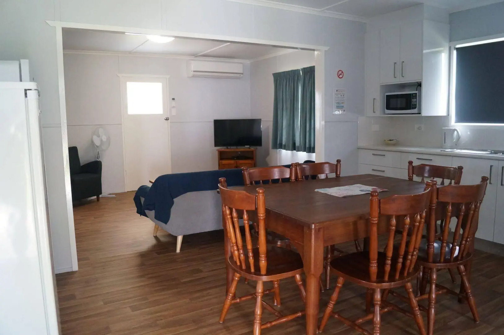 Tin Can Bay's Sleepy Lagoon Motel