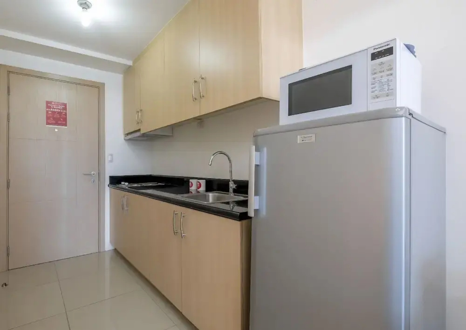 ZEN Rooms Light Residences EDSA
