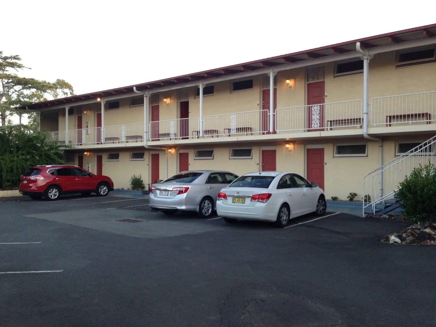Riverview Motor Inn