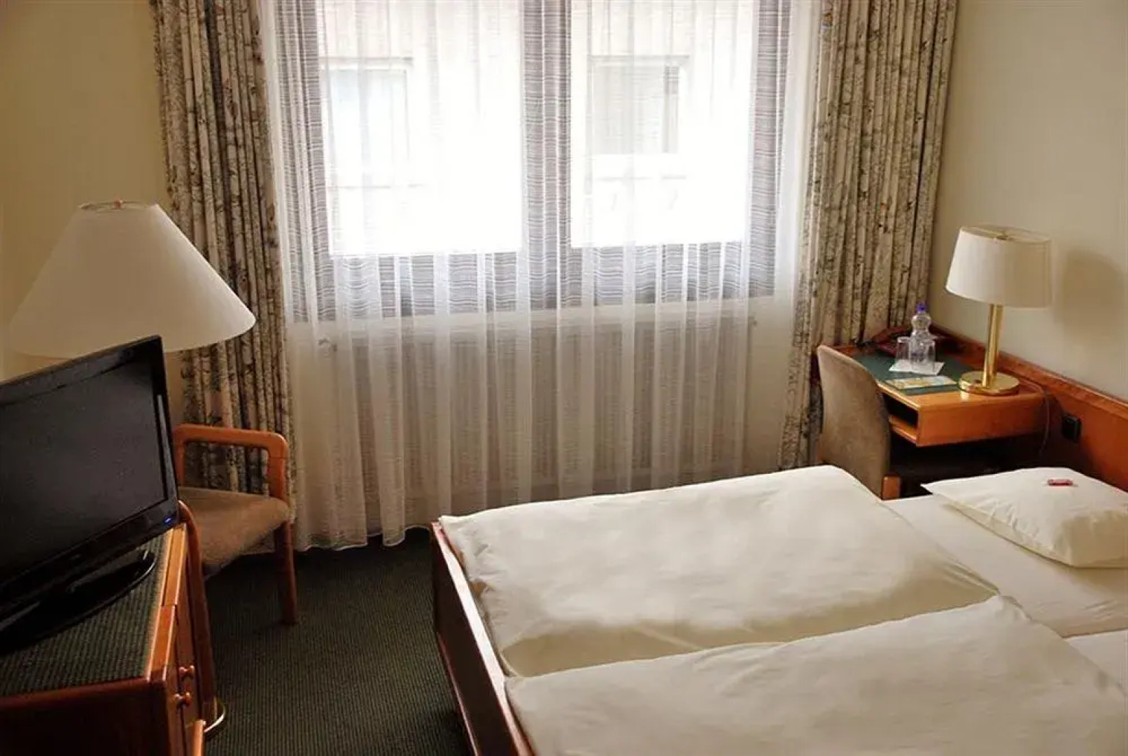 Hotel Rheingauer Tor