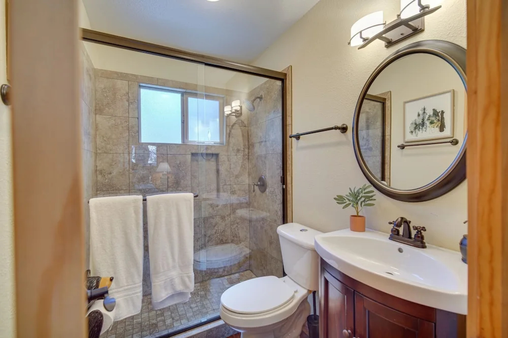 Serene Cabin Rental Near Lake Arrowhead Village!