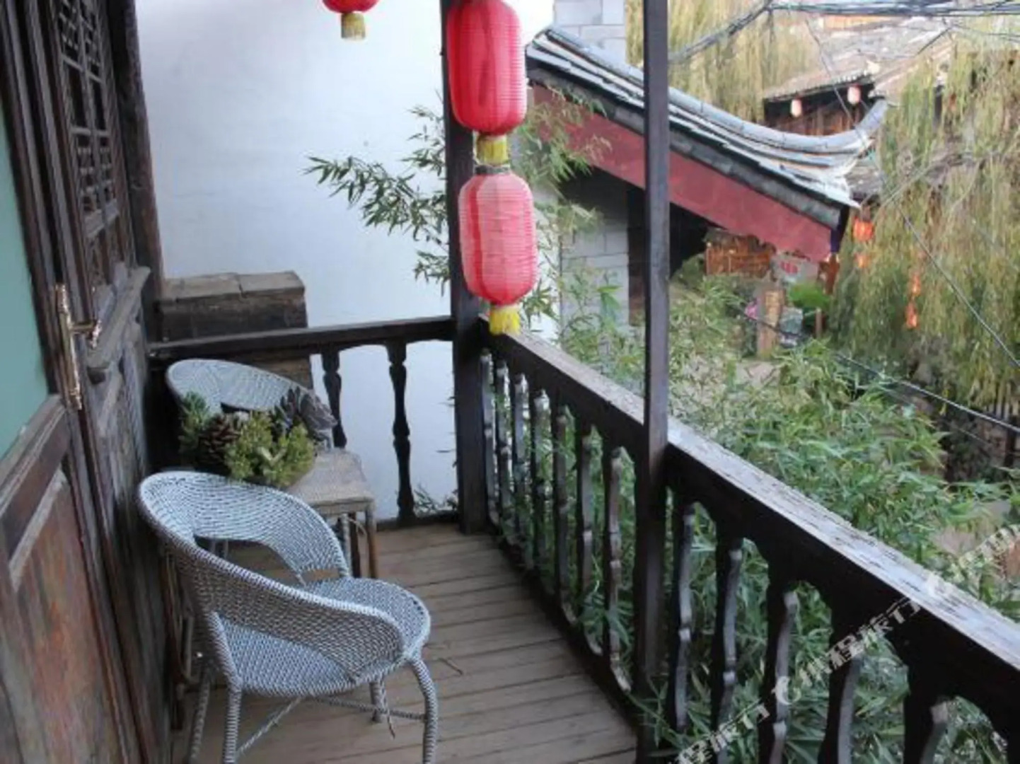 Lijiang Zhaofu Inn