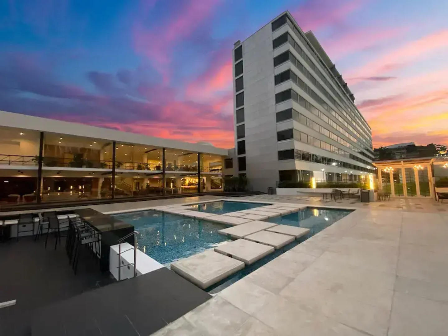 Eurobuilding Tama San Cristobal