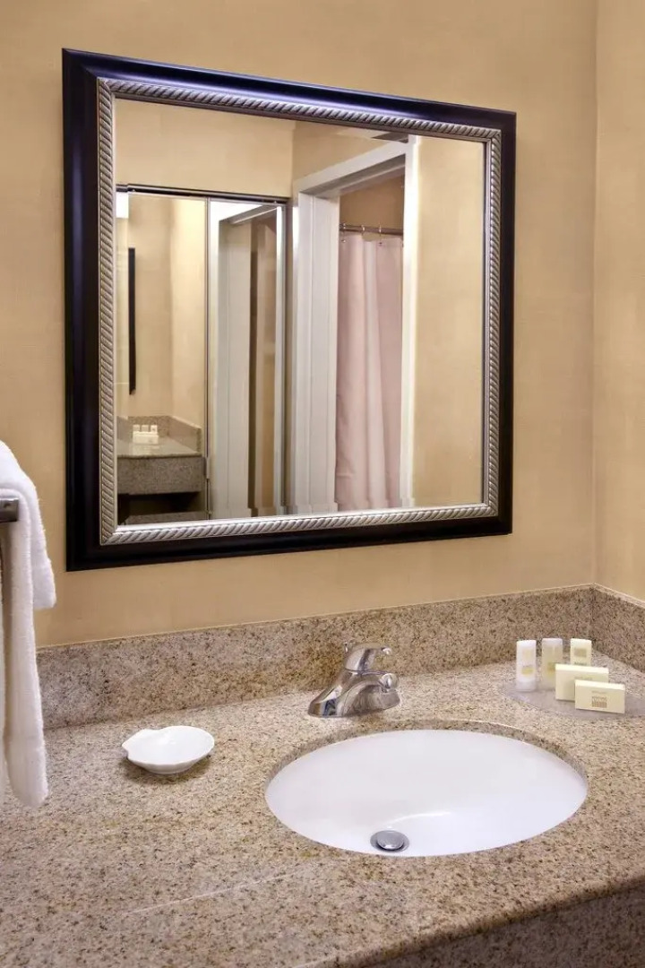 Courtyard by Marriott Philadelphia Devon/Villanova