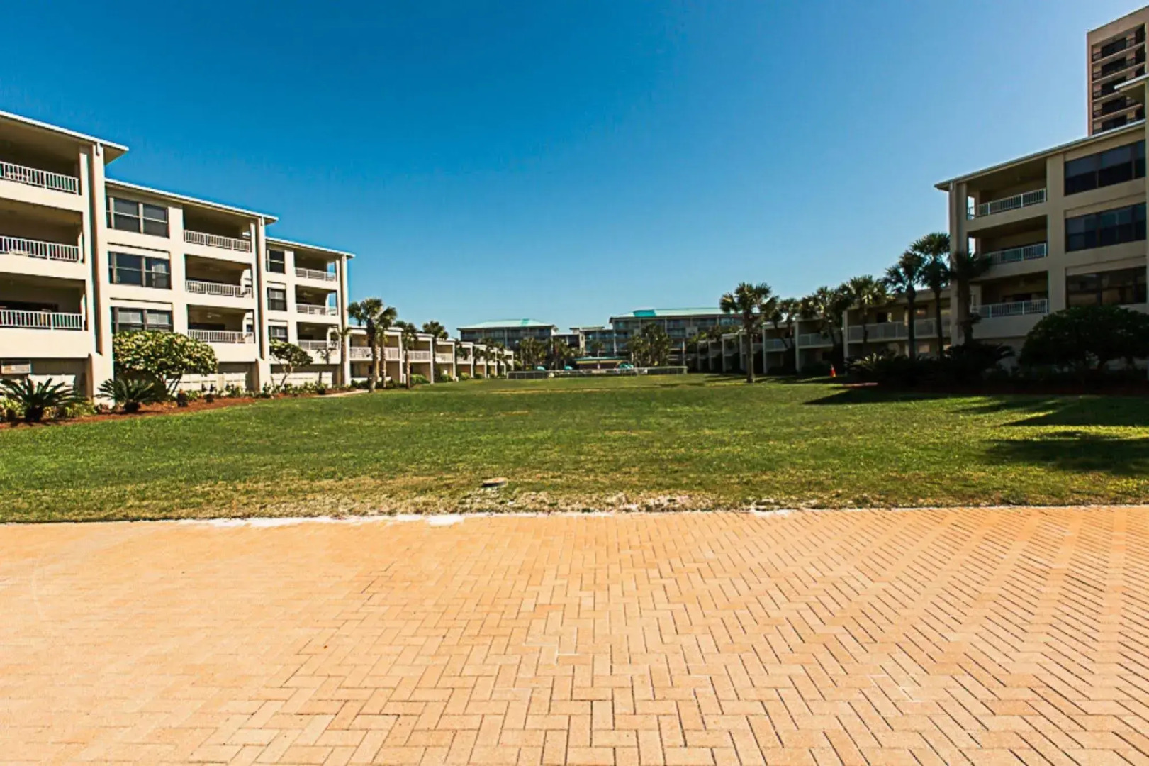 Silver Dunes by Holiday Isle