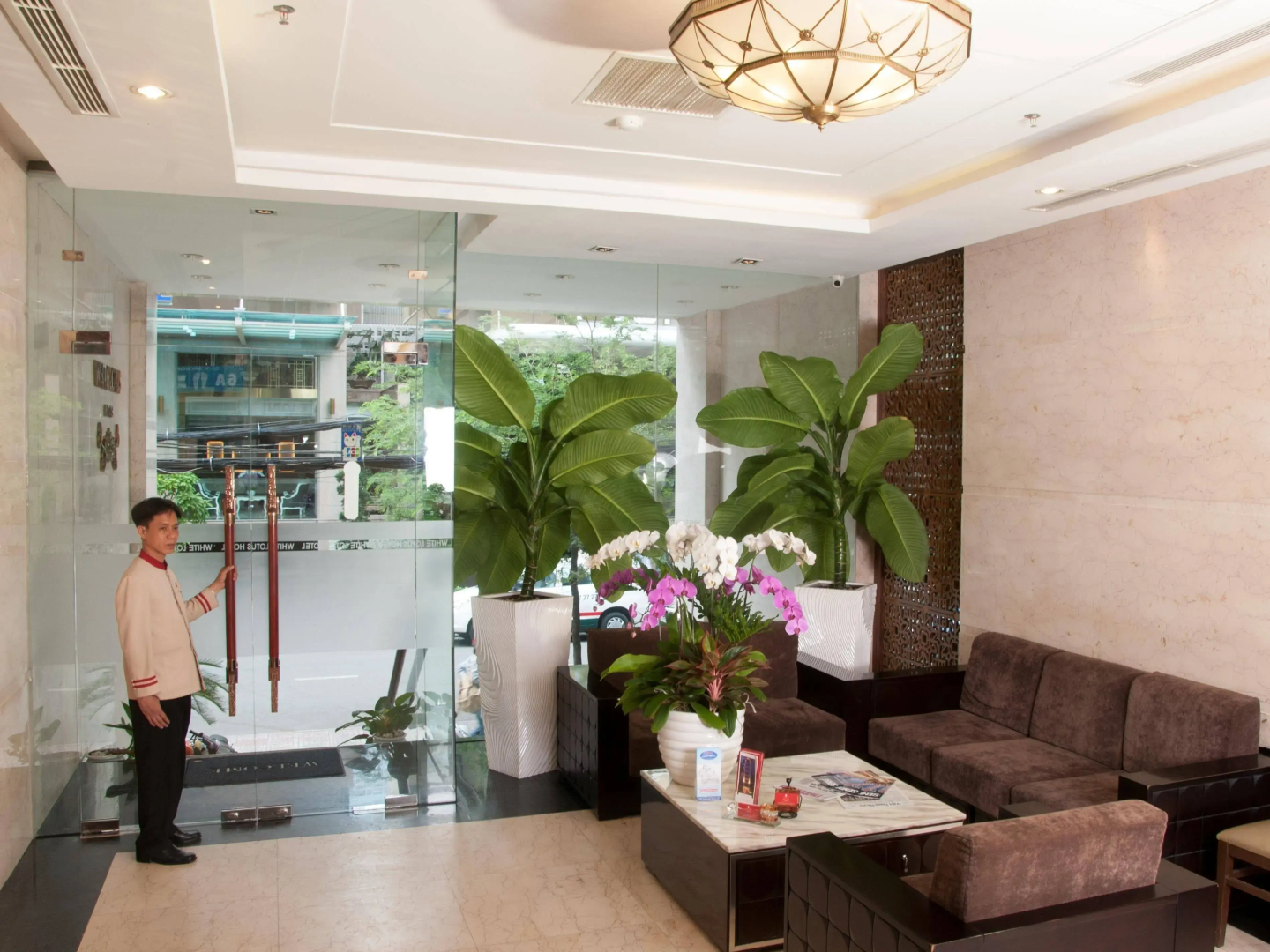 White Lotus Hotel Saigon