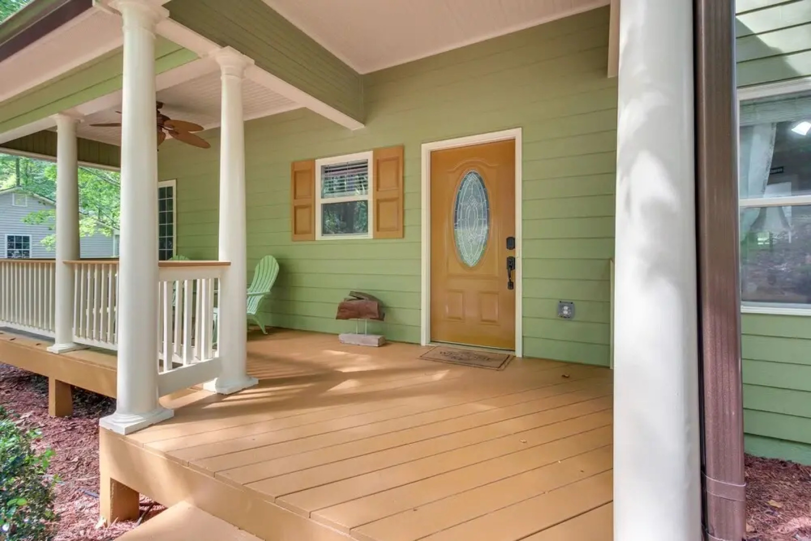 'serene Shores' Lakefront House w/ Dock!