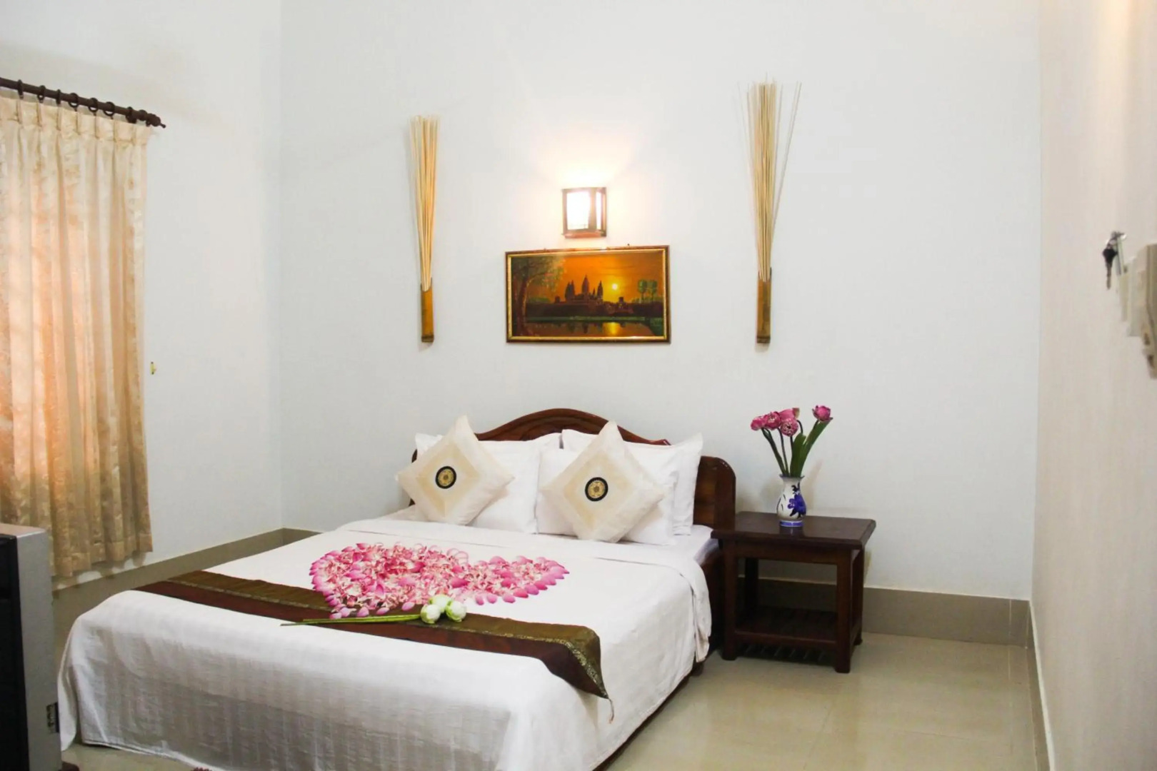 Tropical Breeze Guesthouse