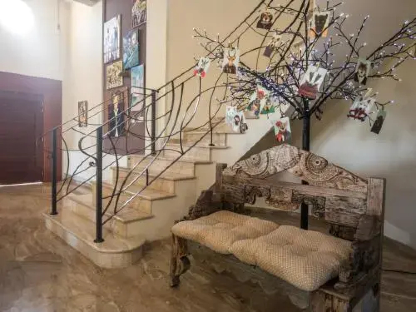 Sunshine Luxury House