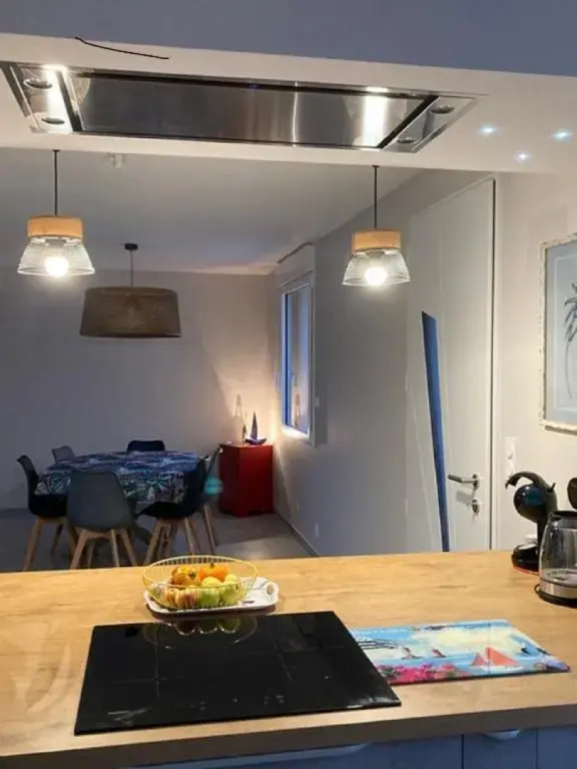 Les pieds dans le sable