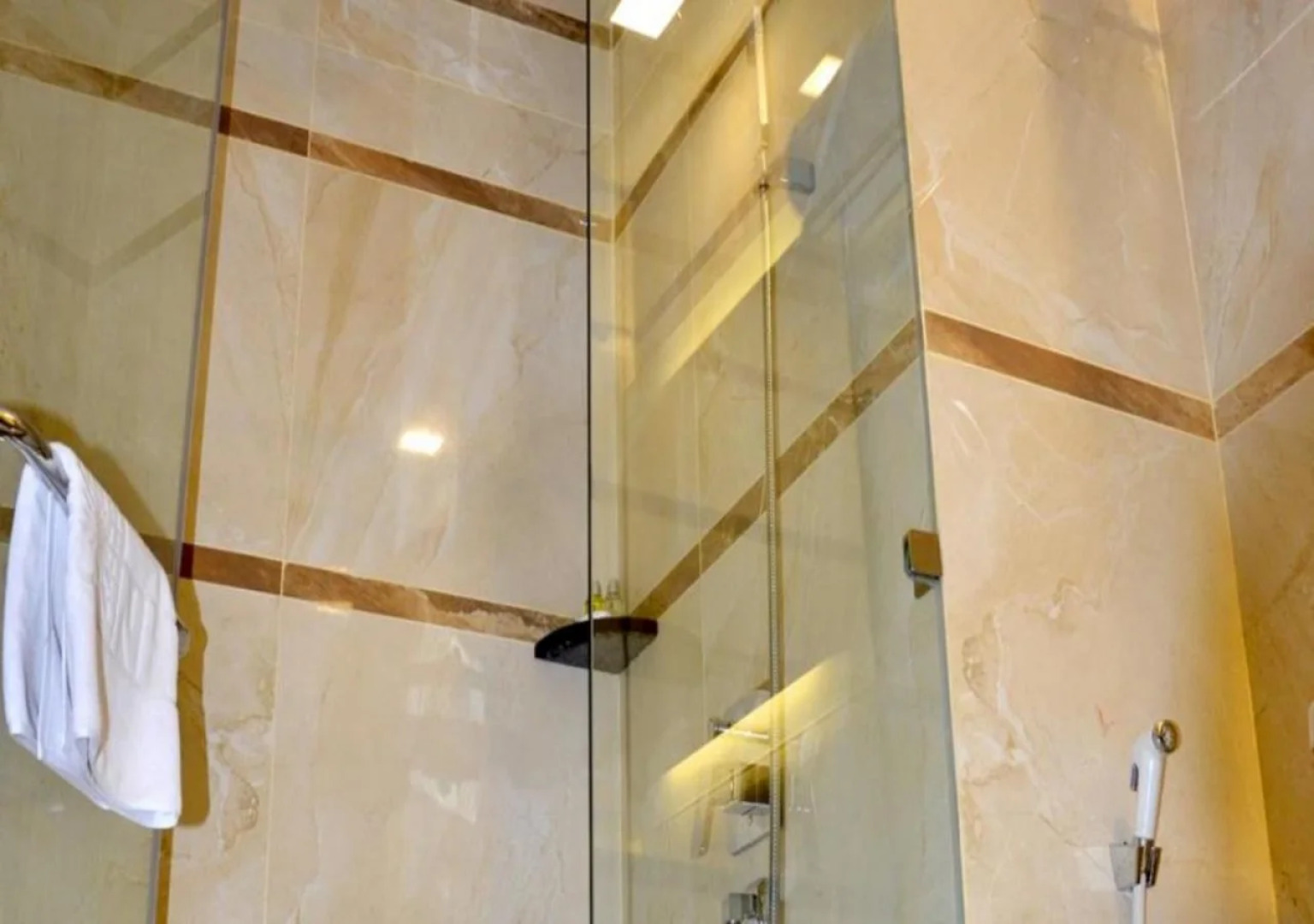 Nagoya Hill Hotel Batam