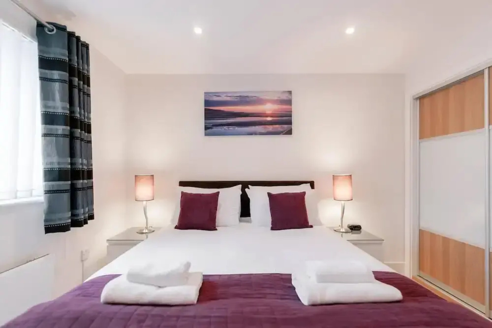 Roomspace Apartments -Capitol Square