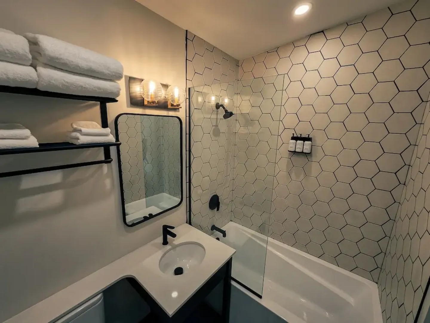 The Hotel at Falcon lake