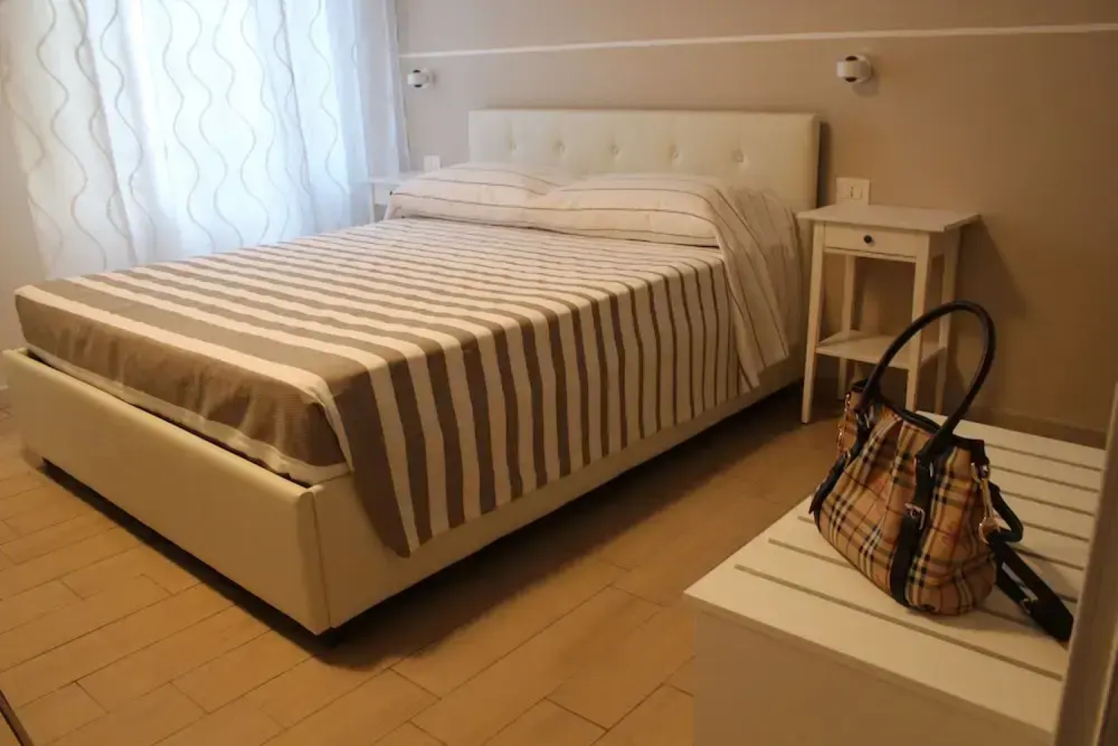 Room-narciso - Stanza Matrimoniale - B&b