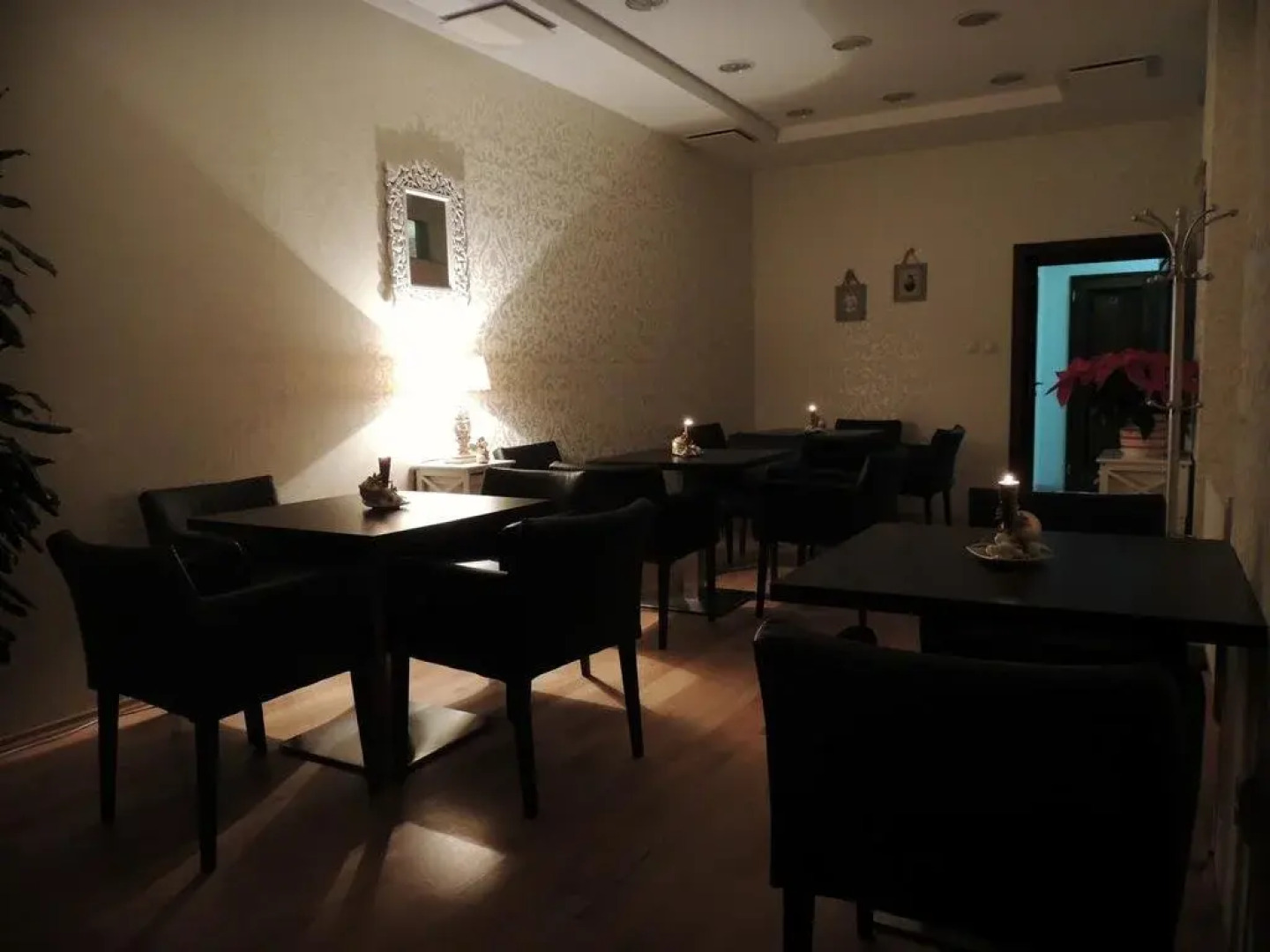 Boutique Hotel Empress