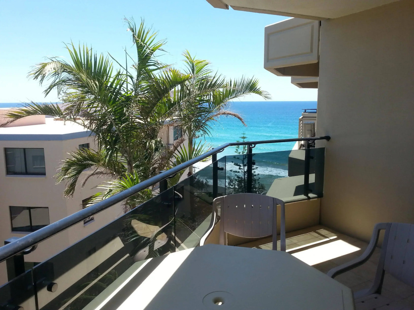 Clubb Coolum Beach Resort