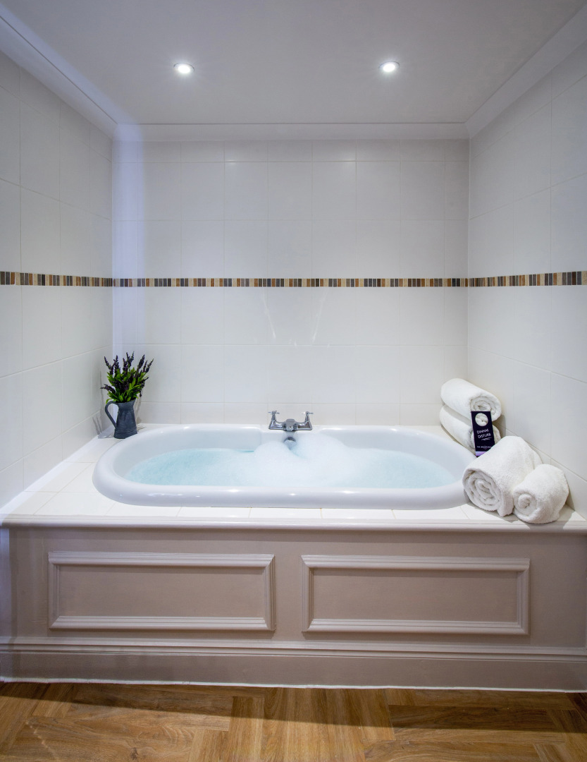 JA The Bruntsfield - Edinburgh