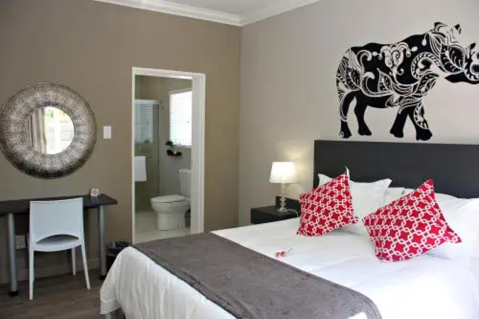 Green Kalahari Guesthouse