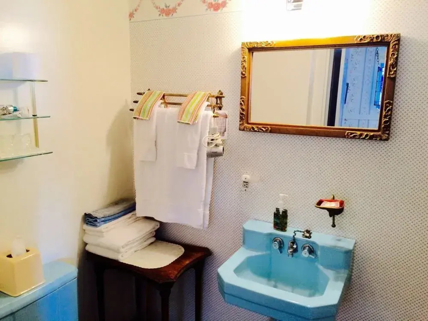 Old Yacht Club Inn Vacation Rentals