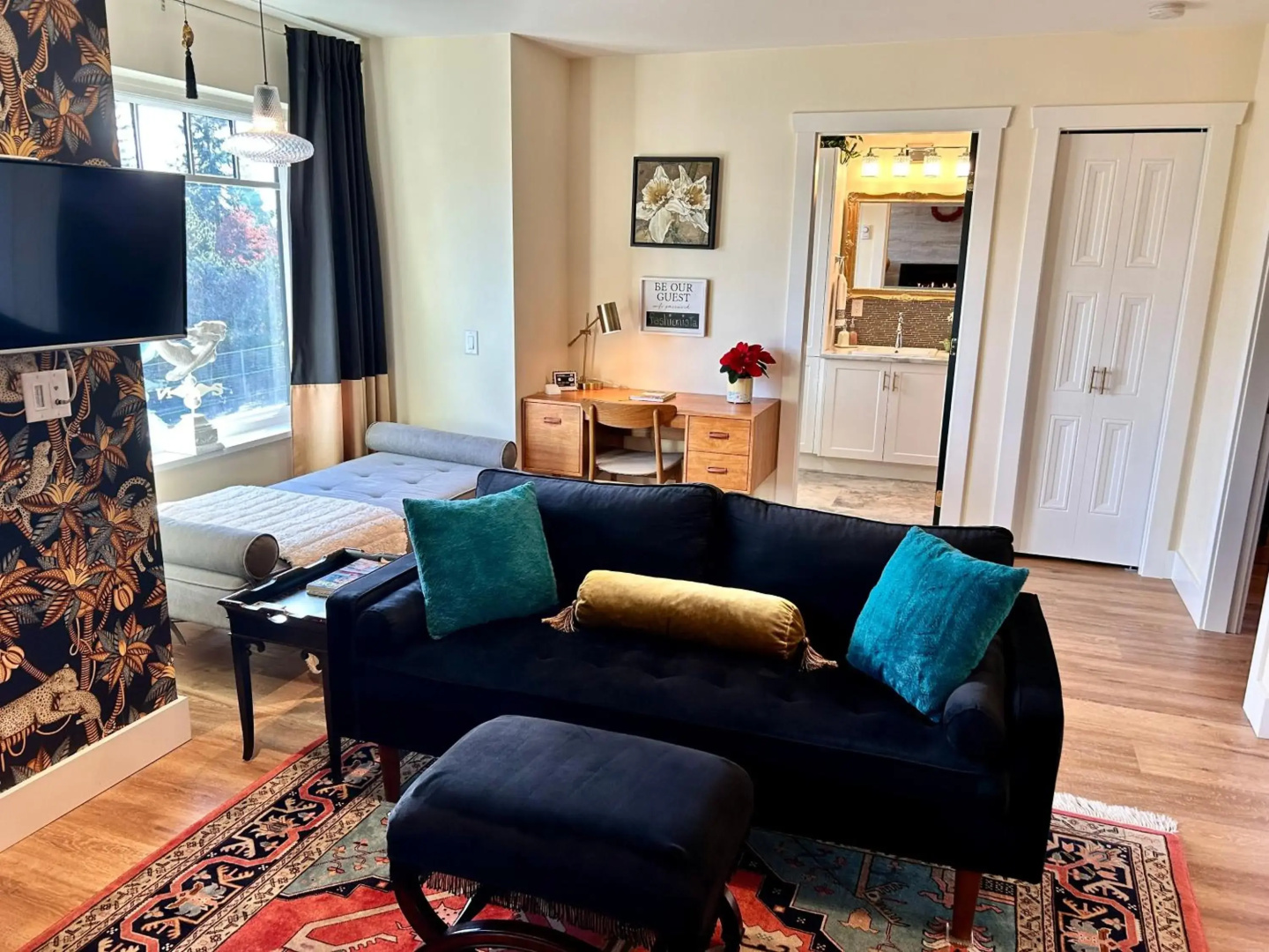 Seagull Studio Vacation Guest Suite