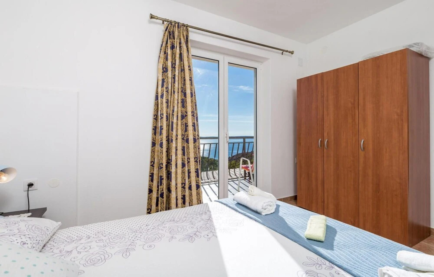 Beautiful Home in Jablanac With Wifi and 5 Bedrooms