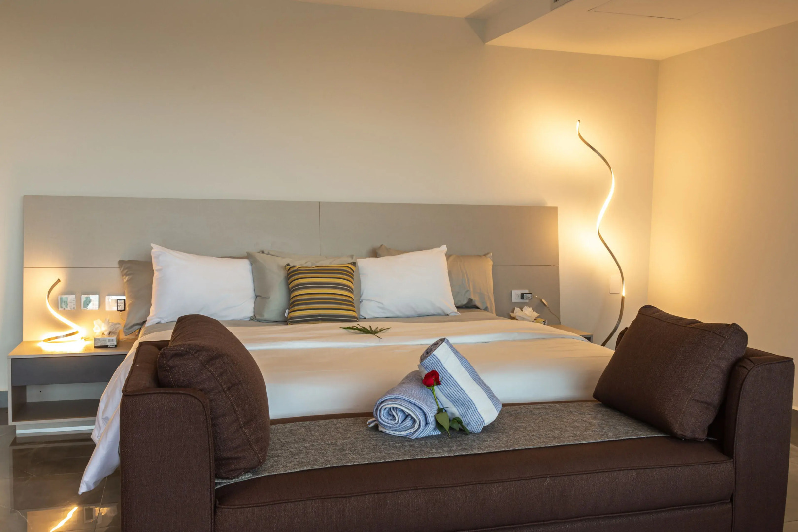 Fabulous & Exclusive Apartments With Sea View Pool BBQ Garden