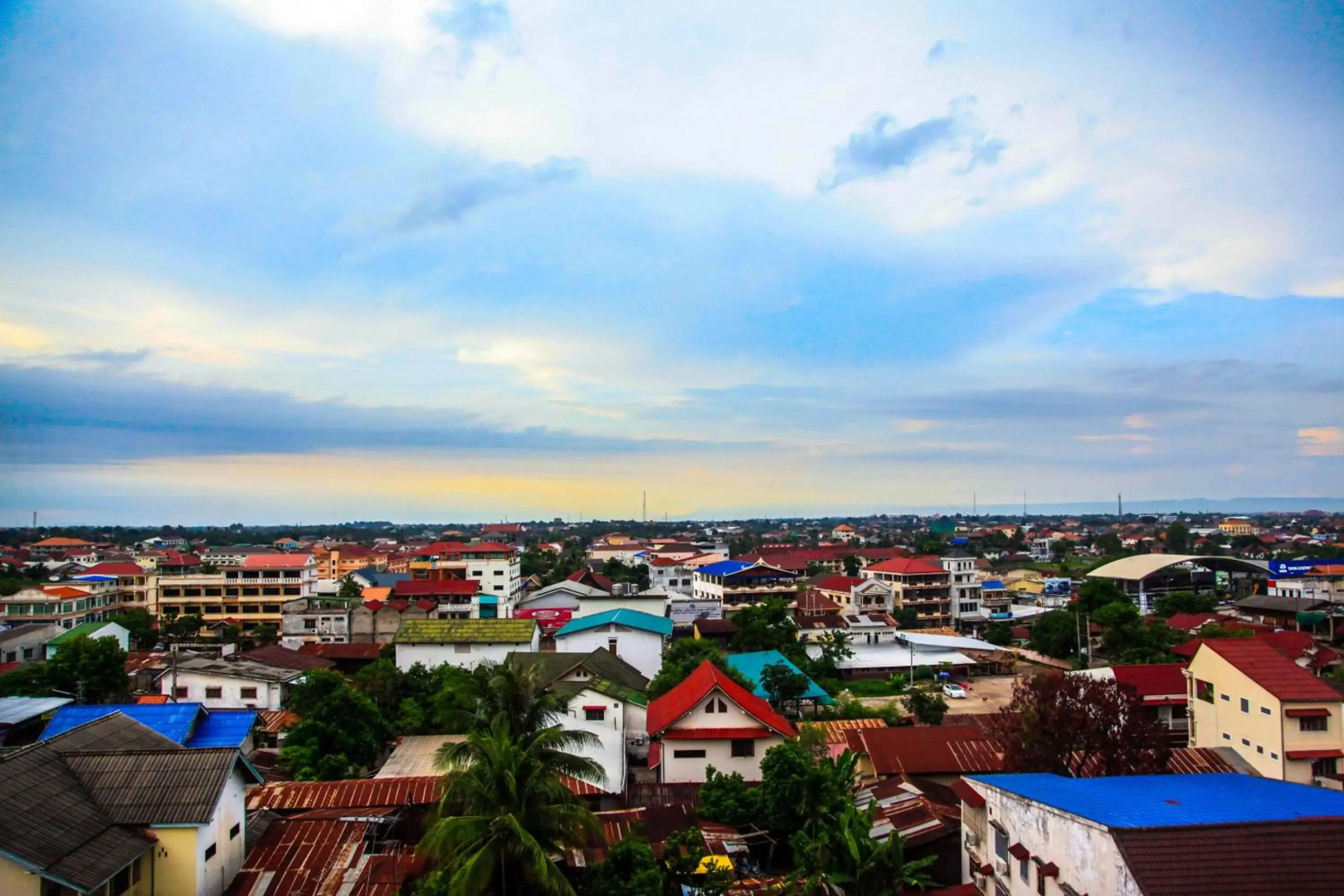 Douangchan Plaza Hotel