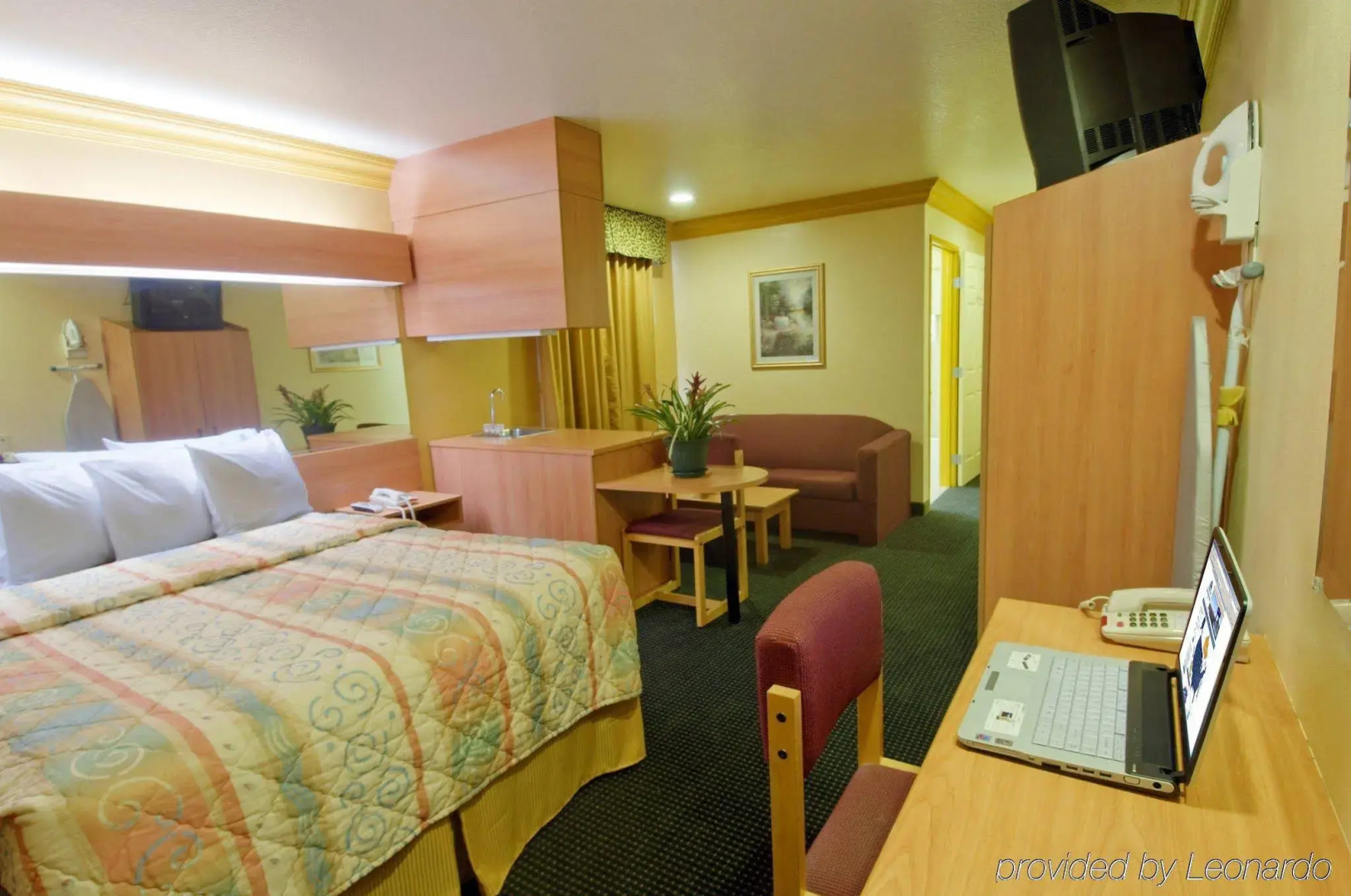 Value Inn Worldwide-LAX