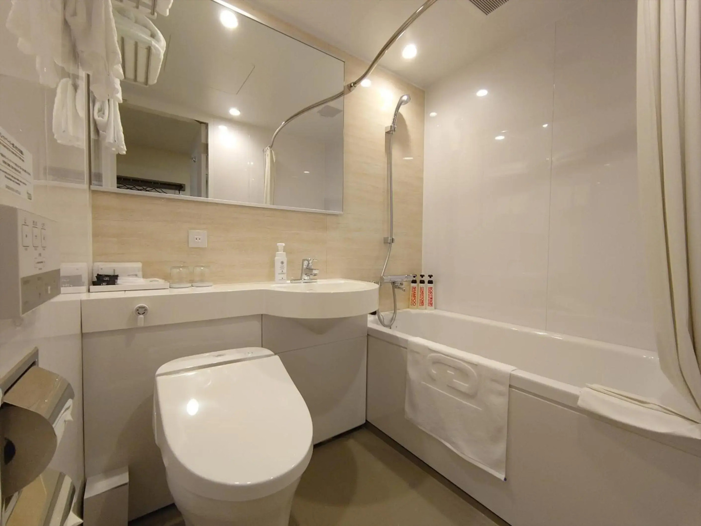 Green Rich Hotel Yonagoekimae Artificial hot spring Futamata Yunohana