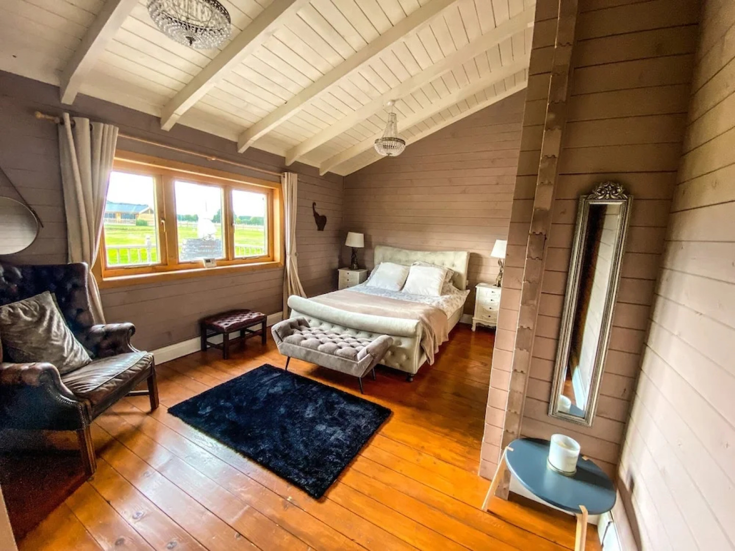 Beautiful 3-bed Luxury Private Lodge in York